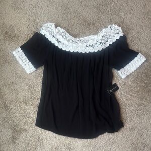 INC International Concepts Black and White Ruffled Short Sleeve Blouse